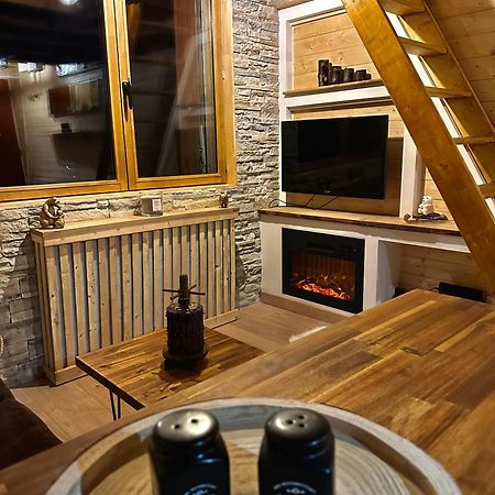 Ferienwohnung Petit Ours Blanc Greolieres Exterior foto