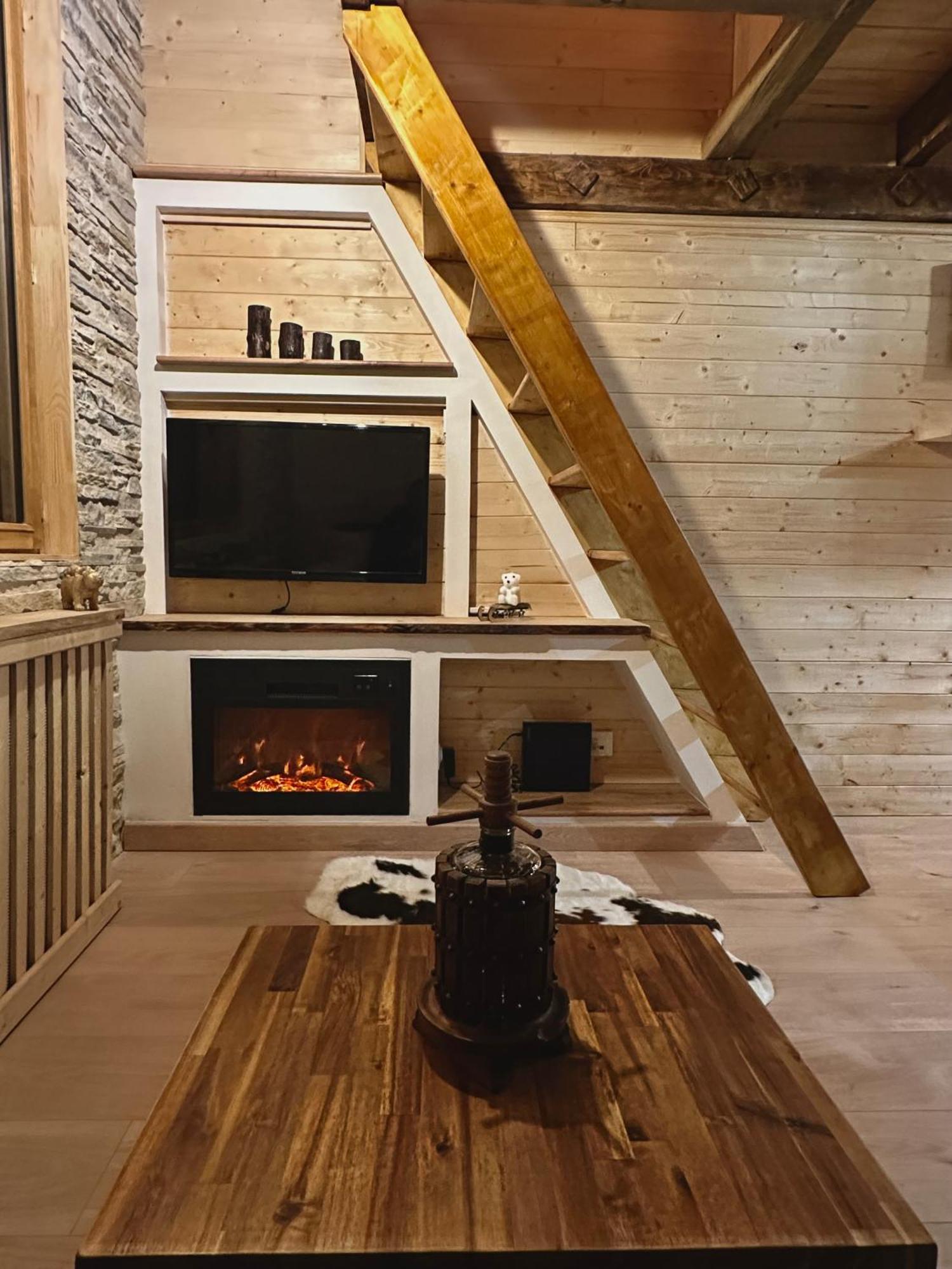 Ferienwohnung Petit Ours Blanc Greolieres Exterior foto